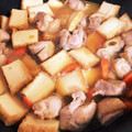 wakohyan's cooksnap of when they made ～厚揚げと鶏肉の煮物～.