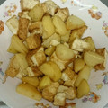 ☆エツ☆'s cooksnap of when they made 厚揚げとじゃがいものバター炒め.