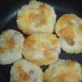 naooon's cooksnap of when they made 簡単！モチっとジャガイモもち☆お弁当に！.