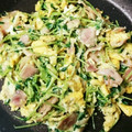ハル父ちゃん's cooksnap of when they made 豆苗とベーコンのあっさり卵炒め.