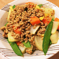 ナタデココア☆'s cooksnap of when they made ひき肉と大根と人参とカレー粉の煮物♪簡単.