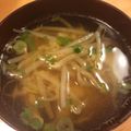 gomaneko's cooksnap of when they made ❁我が家のもやしの味噌汁❁.