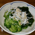 ＊いちごショート＊'s cooksnap of when they made 簡単♡きゅうりとしらすとワカメの酢の物.