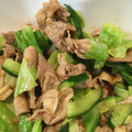 mtatsue's cooksnap of when they made しょうが焼きリメイク☆おかずサラダ.