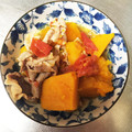 みちゃまろ's cooksnap of when they made かぼちゃとトマトと豚肉の煮物.