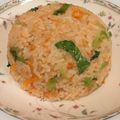 おんにゃお's cooksnap of when they made 鮭フレークとレタス チャーハン.