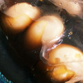 どらじぇ's cooksnap of when they made 時短効率☆ゆでたまご→煮卵→あげの煮物.
