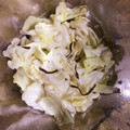 マリネ▽▲'s cooksnap of when they made ちぎりキャベツときゅうりの塩昆布和え.
