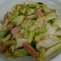 unauna72's cooksnap of when they made 魚肉ソーセージで簡単節約おかず☆.