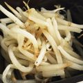 premegu's cooksnap of when they made 簡単常備菜◇もやしのマリネ.