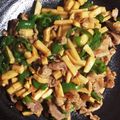 192975's cooksnap of when they made 野菜たっぷり味付けお手軽チンジャオロース.