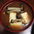 ちゃぎー's cooksnap of when they made 簡単に厚揚げときのこのお味噌汁.
