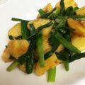 mako猫's cooksnap of when they made 激ウマ♪じゃがいもニラ炒め.
