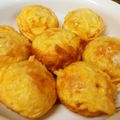 くぅぽん☆'s cooksnap of when they made たこ焼き器でひとくちイースターオムライス.