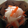 クックLCJL7O☆'s cooksnap of when they made 新玉ねぎとにんじんの簡単マリネ☆.