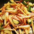 デカイにゃんこ's cooksnap of when they made 簡単じゃが芋、胡瓜をオイスターソース炒め.