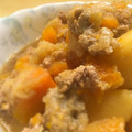 Yogimi 減添加物生活's cooksnap of when they made 3:2:1黄金比♡簡単10分♪旨肉じゃが.