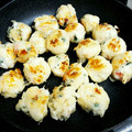 ❤和くんのお嫁さん❤'s cooksnap of when they made はんぺんとエビ・シュウマイの皮で揚げ物.