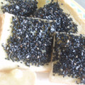 聖まま３'s cooksnap of when they made 簡単☆黒ごまトースト.