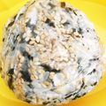 モッツァレラチーズ's cooksnap of when they made ﾜｶﾒおにぎり.