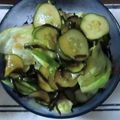ププぞう's cooksnap of when they made レタスとたたきキュウリの塩昆布サラダ.