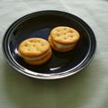 *ひろみ*'s cooksnap of when they made 簡単☆おやつ～リッツ☆マシュマロサンド.