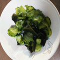 になぱぱ's cooksnap of when they made 胡瓜とわかめの酢の物.