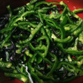 クックLYYTIX☆'s cooksnap of when they made パパッと一品☆ピーマンと塩昆布の和え物.