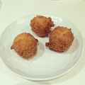 べぽまる's cooksnap of when they made コストコPCMIXでサーターアンダギー.