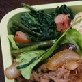 kdama's cooksnap of when they made 空芯菜とウインナーの簡単炒め.