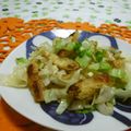 赤い電話's cooksnap of when they made カリカリ油揚げとキャベツの香ばし炒め.