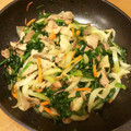 クックIAAXUW☆'s cooksnap of when they made 豚肉とほうれん草のバター醤油炒め.