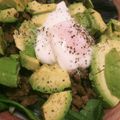 しらたまこもも's cooksnap of when they made アボカドと鶏そぼろの即席丼.