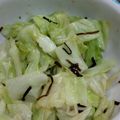 natsu555's cooksnap of when they made あったかキャベツの昆布和え.