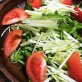 インドカレー☆'s cooksnap of when they made 簡単☆水菜とトマトのサラダ.
