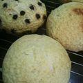 ameうめ's cooksnap of when they made 板チョコ包みのチョコメロンパン.