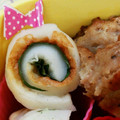 ルルロロ2015's cooksnap of when they made 即席おつまみ ちくわの紫蘇巻き.