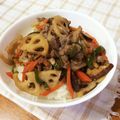 えぃこちゃん's cooksnap of when they made 牛肉とレンコンの甘辛どんぶり.