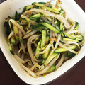 なかも♬'s cooksnap of when they made きゅうりともやしの梅おかか昆布茶和え.
