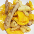 ひろこあ's cooksnap of when they made カリカリ豚と長芋の旨塩炒め.