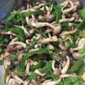 節約・ダイエット母's cooksnap of when they made お弁当に簡単ピーマンとしめじ麺つゆお浸し.