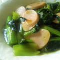 maruru-nn's cooksnap of when they made 小松菜と魚肉ソーセージのオイスター炒め.