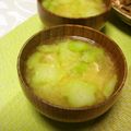 時花菜's cooksnap of when they made ブロッコリーの茎とベーコンのお味噌汁.