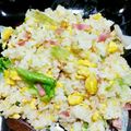 じゅんLRVNY5☆'s cooksnap of when they made 余り卵白消費術　レタスチャーハン.