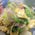 mic0711's cooksnap of when they made レタスとベーコン、卵の中華炒め.