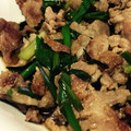 なむい's cooksnap of when they made ご飯が進む！豚こまとニラの焼肉のタレ炒め.
