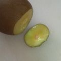 サーフブレイド's cooksnap of when they made 簡単、 ピッとするだけ♪キウイのヘタ処理.