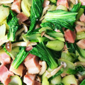 かぴばらん☆'s cooksnap of when they made 青梗菜とベーコンとエノキのごま油炒め☆.