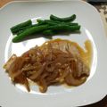 ぽてらび's cooksnap of when they made 簡単☆玉ねぎソースのやわらかポークソテー.