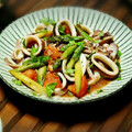 Coo1215's cooksnap of when they made 簡単♪トマトとバジルのイカ炒め♡.